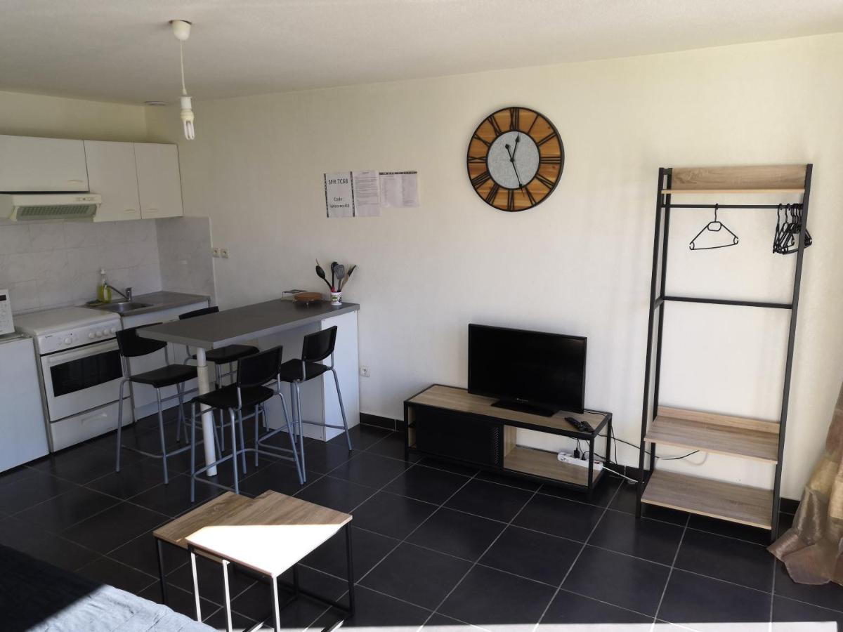 Spacieux, Top Lit, Hote Reactif, Proche Montagne Mer, Lumineux, Bien Equipe, Agreable, Chambre, Micro Maison Et Maison, Bien Regarder Περπινιάν Εξωτερικό φωτογραφία